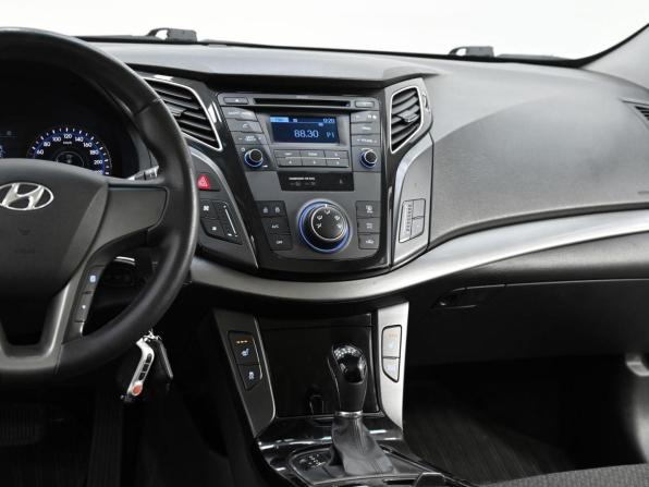 Hyundai i40 I Рестайлинг с пробегом 2015 года, цена 1 399 000 рублей, 129000 км, седан, Автокод Объявления
