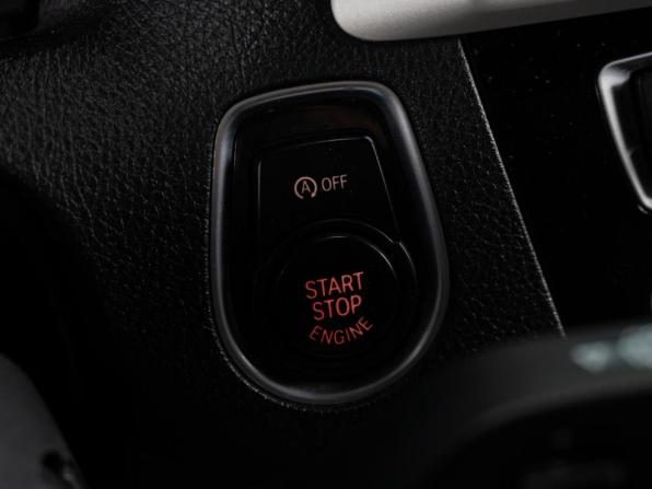 BMW 1 серии II (F20/F21) Рестайлинг 2 с пробегом 2017 года, цена 1 649 000 рублей, 140859 км, хэтчбек, Автокод Объявления