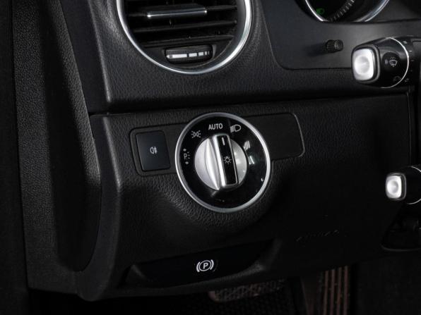 Mercedes-Benz C-Класс III (W204) Рестайлинг с пробегом 2012 года, цена 1 559 000 рублей, 134692 км, седан, Автокод Объявления