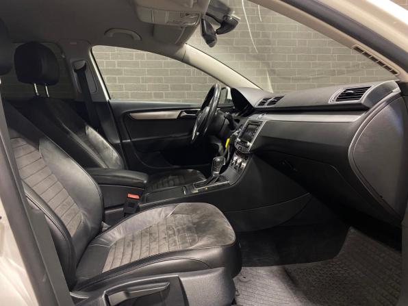 Volkswagen Passat B7 с пробегом 2012 года, цена 1 340 000 рублей, 187774 км, седан, Автокод Объявления