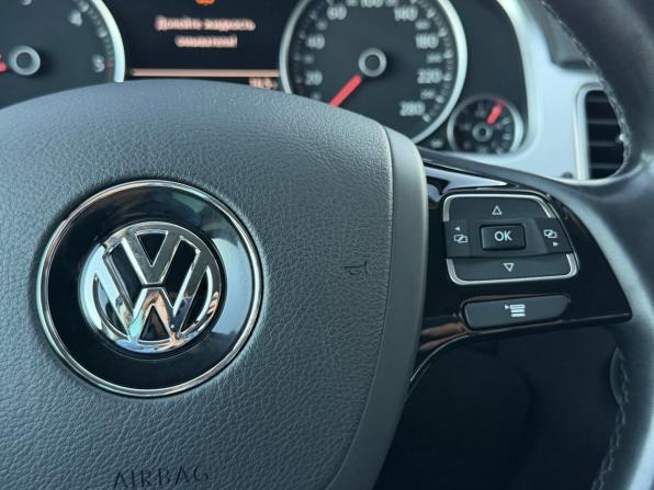 Volkswagen Touareg II Рестайлинг с пробегом 2016 года, цена 2 500 000 рублей, 289741 км, внедорожник, Автокод Объявления