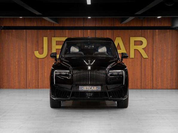 Rolls-Royce Cullinan I Рестайлинг (Series II) с пробегом 2024 года, цена 55 000 000 рублей, 9224 км, внедорожник, Автокод Объявления
