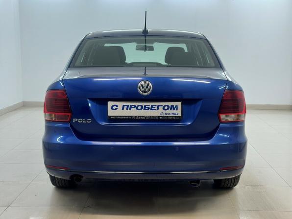 Volkswagen Polo V Рестайлинг с пробегом 2017 года, цена 1 050 000 рублей, 136171 км, седан, Автокод Объявления