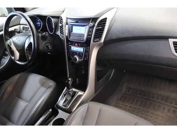 Hyundai i30 II Рестайлинг с пробегом 2015 года, цена 1 261 000 рублей, 80264 км, хэтчбек, Автокод Объявления