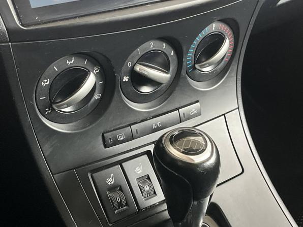Mazda 3 II (BL) Рестайлинг с пробегом 2013 года, цена 850 000 рублей, 216269 км, седан, Автокод Объявления