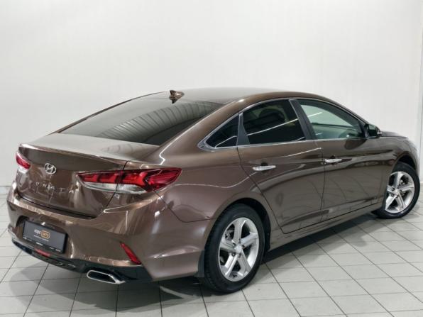 Hyundai Sonata VII (LF) Рестайлинг с пробегом 2017 года, цена 1 606 600 рублей, 172541 км, седан, Автокод Объявления