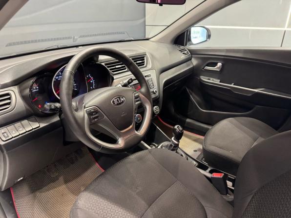 Kia Rio III Рестайлинг с пробегом 2016 года, цена 1 160 000 рублей, 111000 км, седан, Автокод Объявления