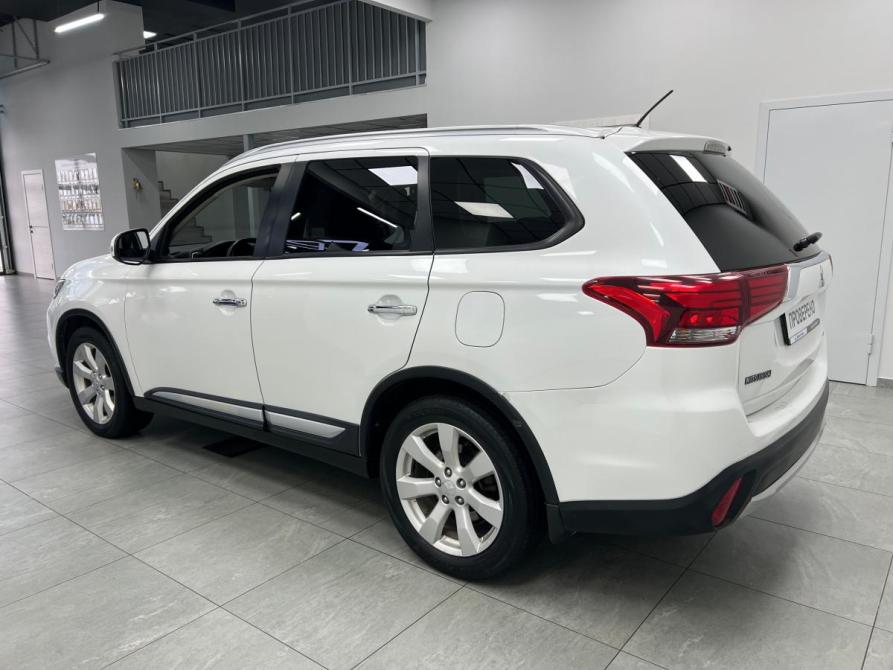 Mitsubishi Outlander III Рестайлинг 2 Казань  - изображение 5