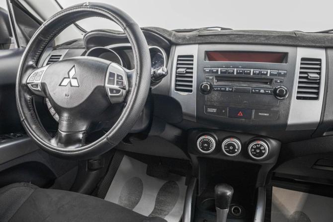 Mitsubishi Outlander II с пробегом 2008 года, цена 939 000 рублей, 364000 км, внедорожник, Автокод Объявления
