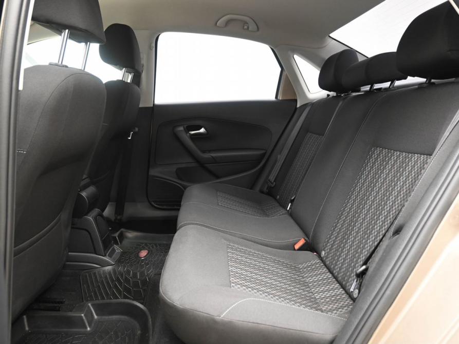 Volkswagen Polo V Рестайлинг Ростов-на-Дону  - изображение 10