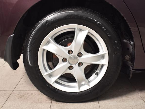 Toyota Ractis II с пробегом 2015 года, цена 1 144 995 рублей, 97298 км, хэтчбек, Автокод Объявления