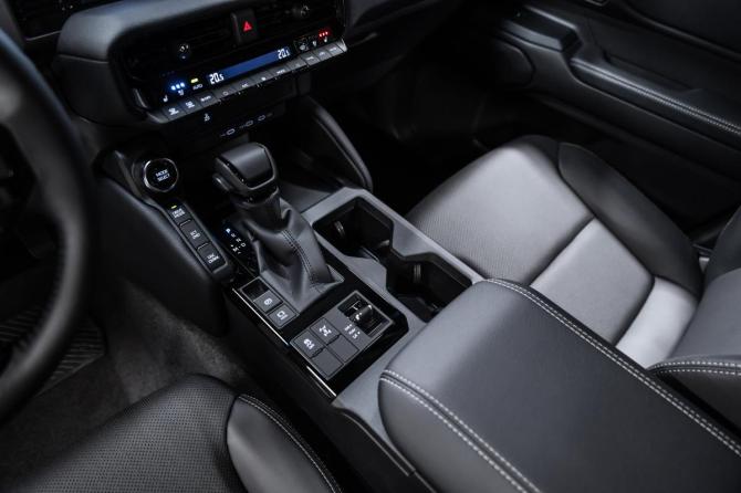 Новый Toyota Land Cruiser Prado 250 Series 2025 года, цена 9 800 000 рублей, внедорожник, Автокод Объявления