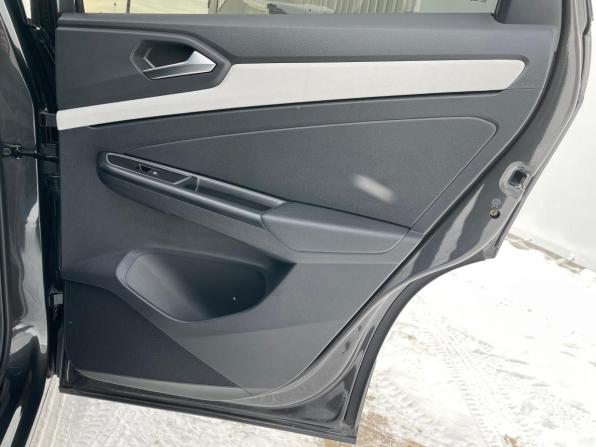Jetta VS5 I Рестайлинг с пробегом 2023 года, цена 2 625 000 рублей, 329 км, внедорожник, Автокод Объявления