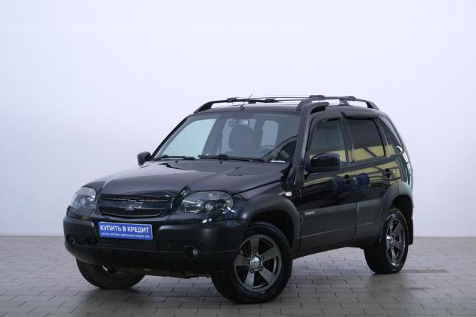 Chevrolet Niva I Рестайлинг с пробегом 2017 года, цена 799 000 рублей, 66000 км, внедорожник, Автокод Объявления