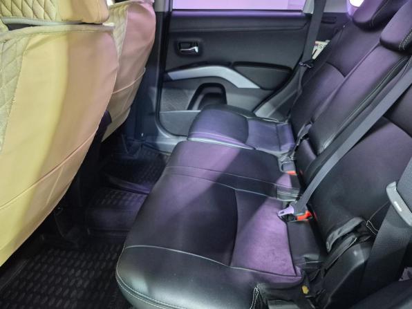 Mitsubishi Outlander II Рестайлинг с пробегом 2011 года, цена 927 000 рублей, 293000 км, внедорожник, Автокод Объявления