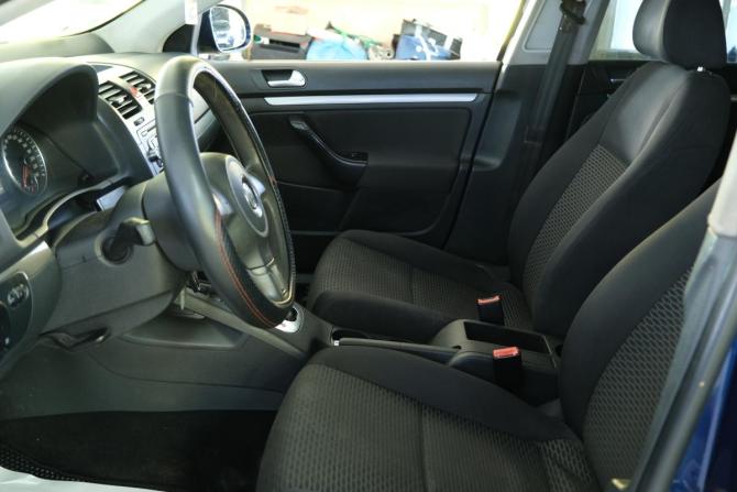 Volkswagen Jetta V с пробегом 2010 года, цена 639 000 рублей, 273000 км, седан, Автокод Объявления