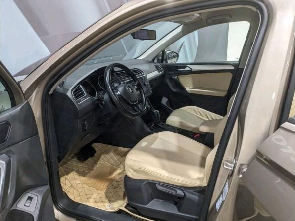 Volkswagen Tiguan II с пробегом 2019 года, цена 1 940 000 рублей, 209000 км, внедорожник, Автокод Объявления