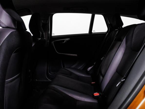 Volvo V60 I с пробегом 2011 года, цена 730 000 рублей, 302008 км, универсал, Автокод Объявления