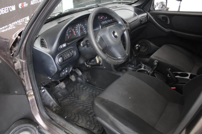 Chevrolet Niva I Рестайлинг с пробегом 2013 года, цена 438 000 рублей, 144000 км, внедорожник, Автокод Объявления