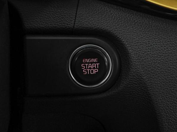 Kia XCeed I с пробегом 2020 года, цена 2 319 000 рублей, 228821 км, хэтчбек, Автокод Объявления
