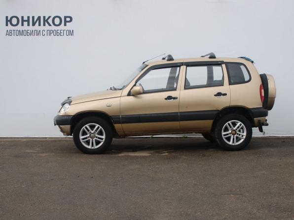 Chevrolet Niva I с пробегом 2005 года, цена 279 000 рублей, 184931 км, внедорожник, Автокод Объявления
