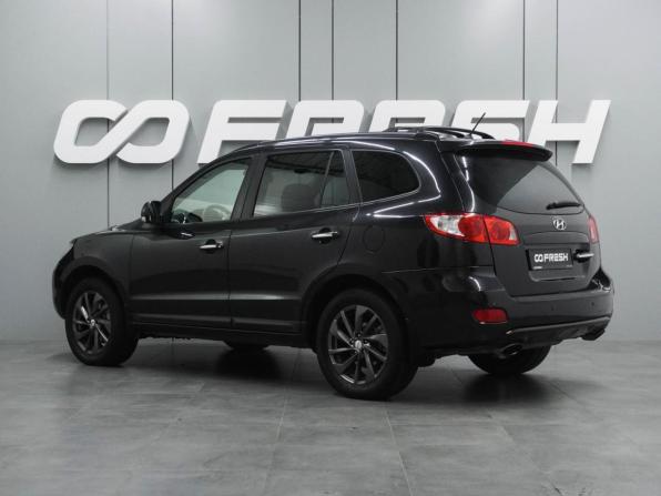 Hyundai Santa Fe II с пробегом 2008 года, цена 997 000 рублей, 269845 км, внедорожник, Автокод Объявления