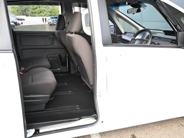 Honda Freed II Рестайлинг с пробегом 2019 года, цена 1 799 000 рублей, 71456 км, компактвэн, Автокод Объявления