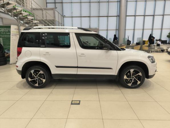 Skoda Yeti I Рестайлинг с пробегом 2017 года, цена 1 450 000 рублей, 149304 км, внедорожник, Автокод Объявления