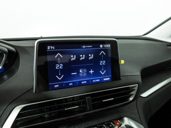 Peugeot 3008 II с пробегом 2018 года, цена 1 715 000 рублей, 174174 км, внедорожник, Автокод Объявления