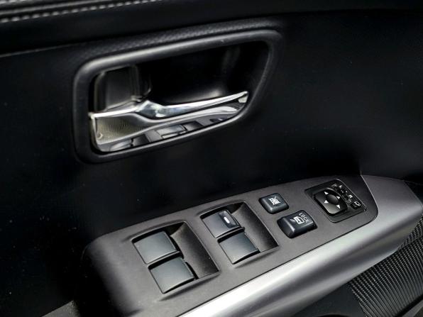 Mitsubishi Outlander II Рестайлинг с пробегом 2012 года, цена 893 000 рублей, 221941 км, внедорожник, Автокод Объявления