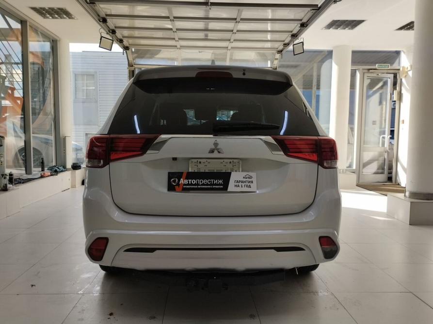 Mitsubishi Outlander III Рестайлинг 3 Минеральные Воды  - изображение 5
