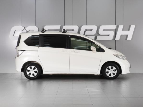 Honda Freed I Рестайлинг с пробегом 2012 года, цена 1 099 000 рублей, 225515 км, компактвэн, Автокод Объявления