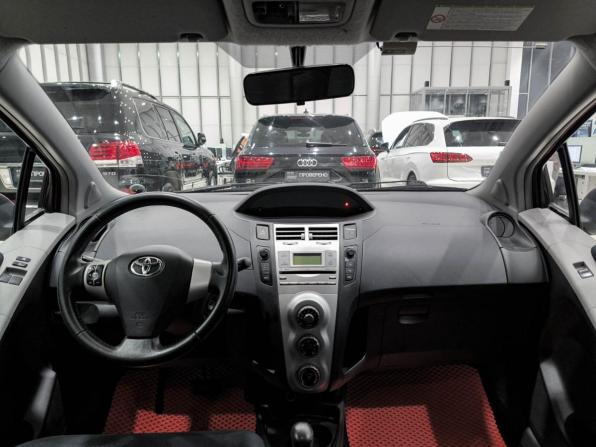 Toyota Yaris II с пробегом 2008 года, цена 580 000 рублей, 164200 км, хэтчбек, Автокод Объявления