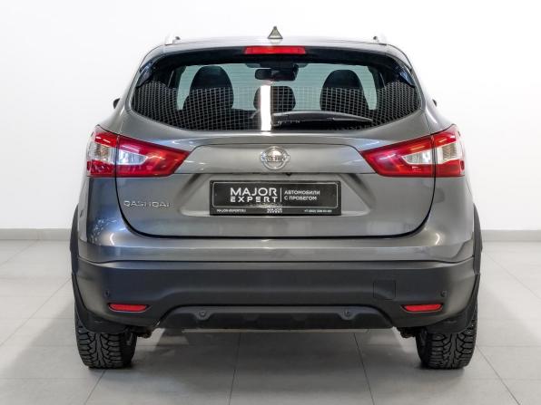 Nissan Qashqai II с пробегом 2016 года, цена 1 925 000 рублей, 54309 км, внедорожник, Автокод Объявления
