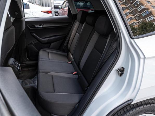 Skoda Karoq I с пробегом 2021 года, цена 2 220 000 рублей, 86068 км, внедорожник, Автокод Объявления