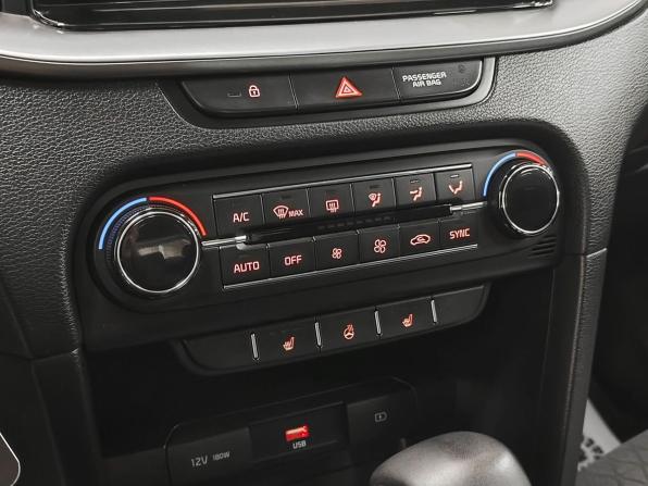 Kia Ceed III с пробегом 2020 года, цена 1 900 000 рублей, 26536 км, хэтчбек, Автокод Объявления