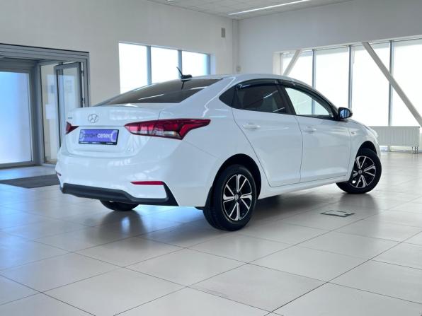 Hyundai Solaris II с пробегом 2018 года, цена 1 310 000 рублей, 145000 км, седан, Автокод Объявления