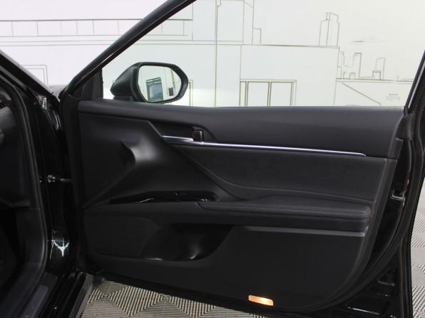 Toyota Camry VIII (XV70) Рестайлинг с пробегом 2023 года, цена 3 750 000 рублей, 30000 км, седан, Автокод Объявления