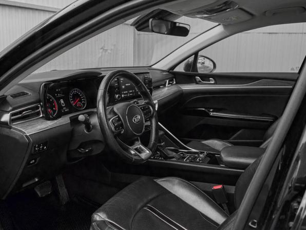 Kia K5 III с пробегом 2021 года, цена 1 680 000 рублей, 183473 км, седан, Автокод Объявления