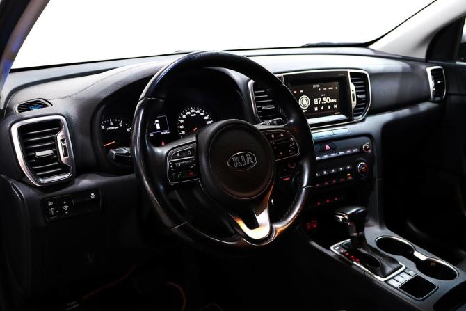Kia Sportage IV с пробегом 2018 года, цена 2 070 000 рублей, 92000 км, внедорожник, Автокод Объявления