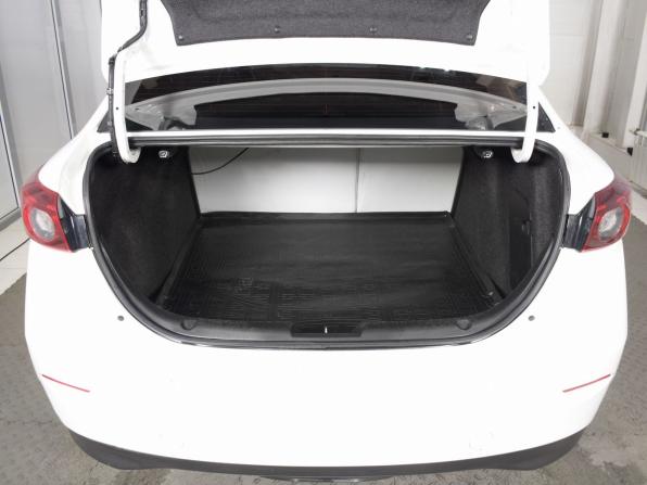 Mazda 3 III (BM) с пробегом 2014 года, цена 1 069 995 рублей, 212795 км, седан, Автокод Объявления
