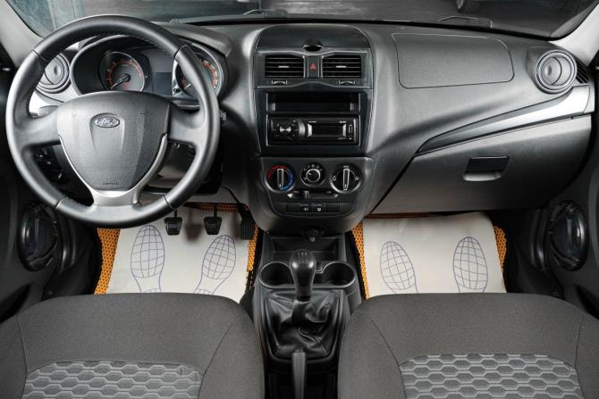 Lada (ВАЗ) Granta I Рестайлинг с пробегом 2019 года, цена 749 000 рублей, 114300 км, хэтчбек, Автокод Объявления