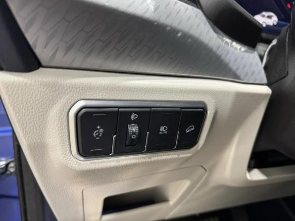 Haval F7 I Рестайлинг с пробегом 2023 года, цена 2 165 000 рублей, 44454 км, внедорожник, Автокод Объявления