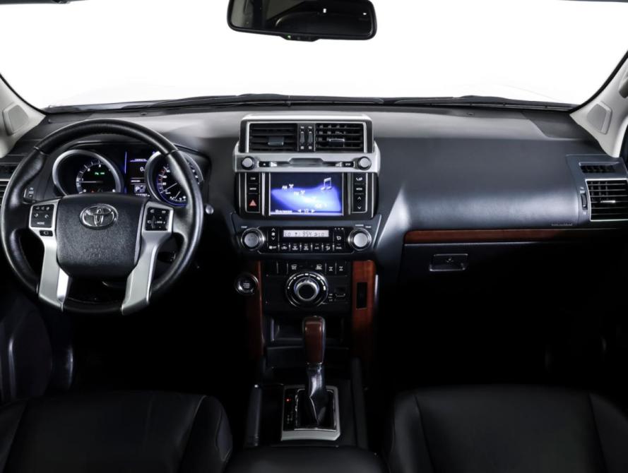 Toyota Land Cruiser Prado 150 Series Рестайлинг 1 Москва  - изображение 13