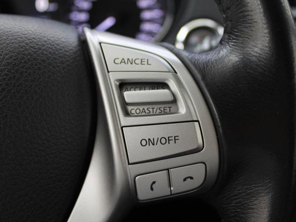 Nissan Qashqai II с пробегом 2018 года, цена 1 799 000 рублей, 152000 км, внедорожник, Автокод Объявления