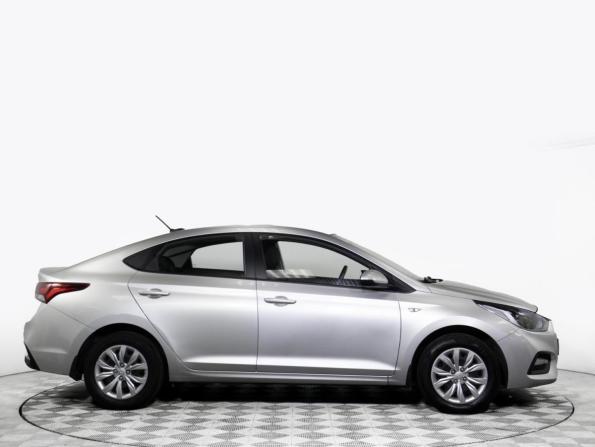 Hyundai Solaris II с пробегом 2017 года, цена 1 398 000 рублей, 45342 км, седан, Автокод Объявления