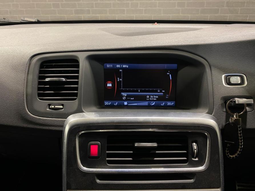 Volvo V60 I Челябинск  - изображение 12