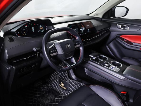 Changan UNI-S (CS55 Plus) I с пробегом 2024 года, цена 2 298 000 рублей, 18066 км, внедорожник, Автокод Объявления