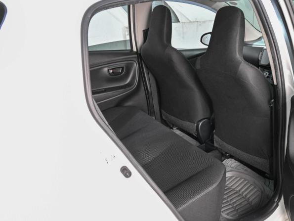 Toyota Vitz III (XP130) Рестайлинг 2 с пробегом 2018 года, цена 1 159 000 рублей, 86346 км, хэтчбек, Автокод Объявления