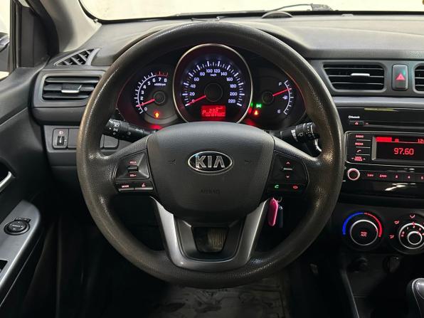 Kia Rio III с пробегом 2013 года, цена 690 000 рублей, 101000 км, седан, Автокод Объявления